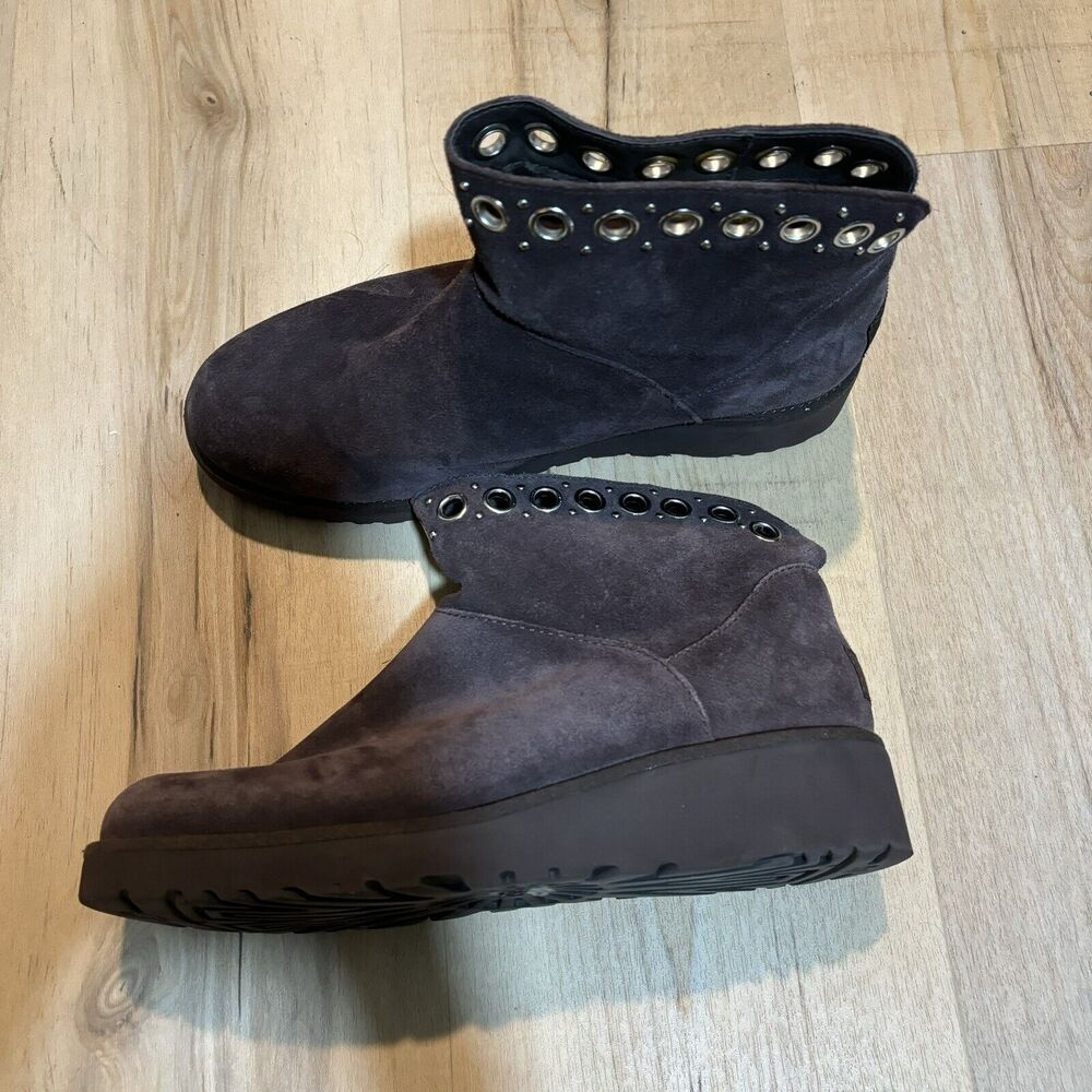 UGG Pure RILEY Brown Suede Ankle Boots Metal Grommets Fur Lined Wedge Booties 7